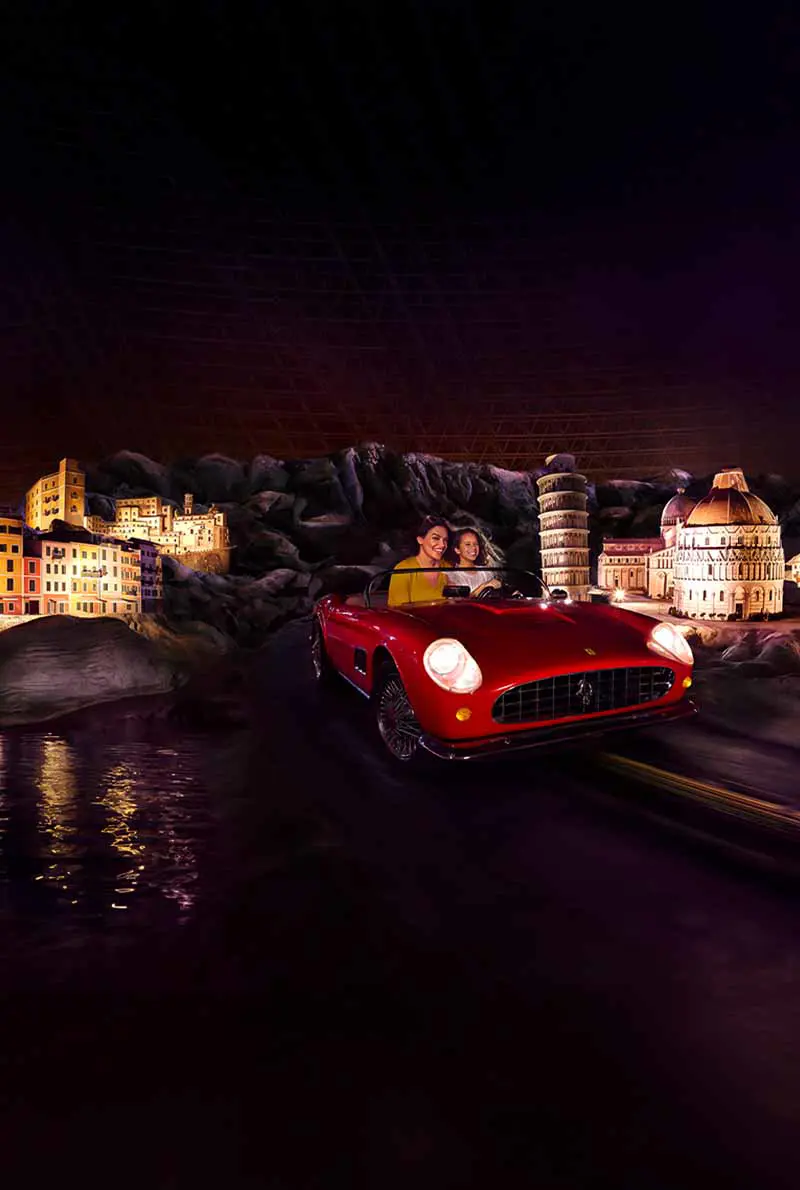 Ferrari World Abu Dhabi — photo 8 of 9